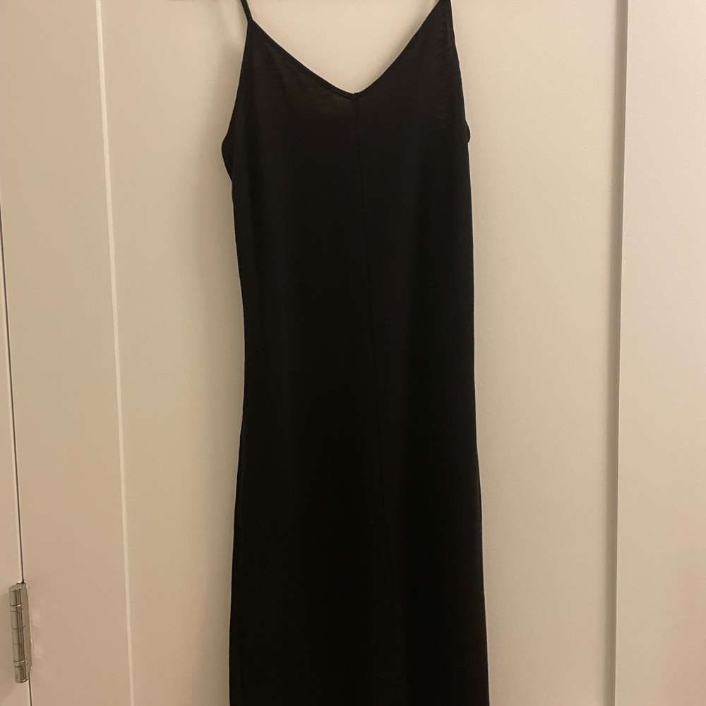 Black side slit casual dress. XS - Picture 1 of 4